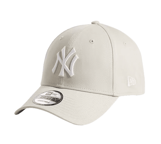 New Era NY Yankees 9FORTY League Essential Cap in Neutral